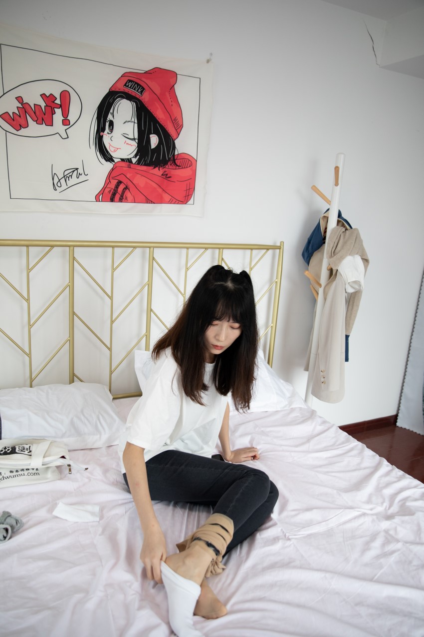 物恋传媒 NO.556 猫耳-明月千里 [244P/1V/9.85G]