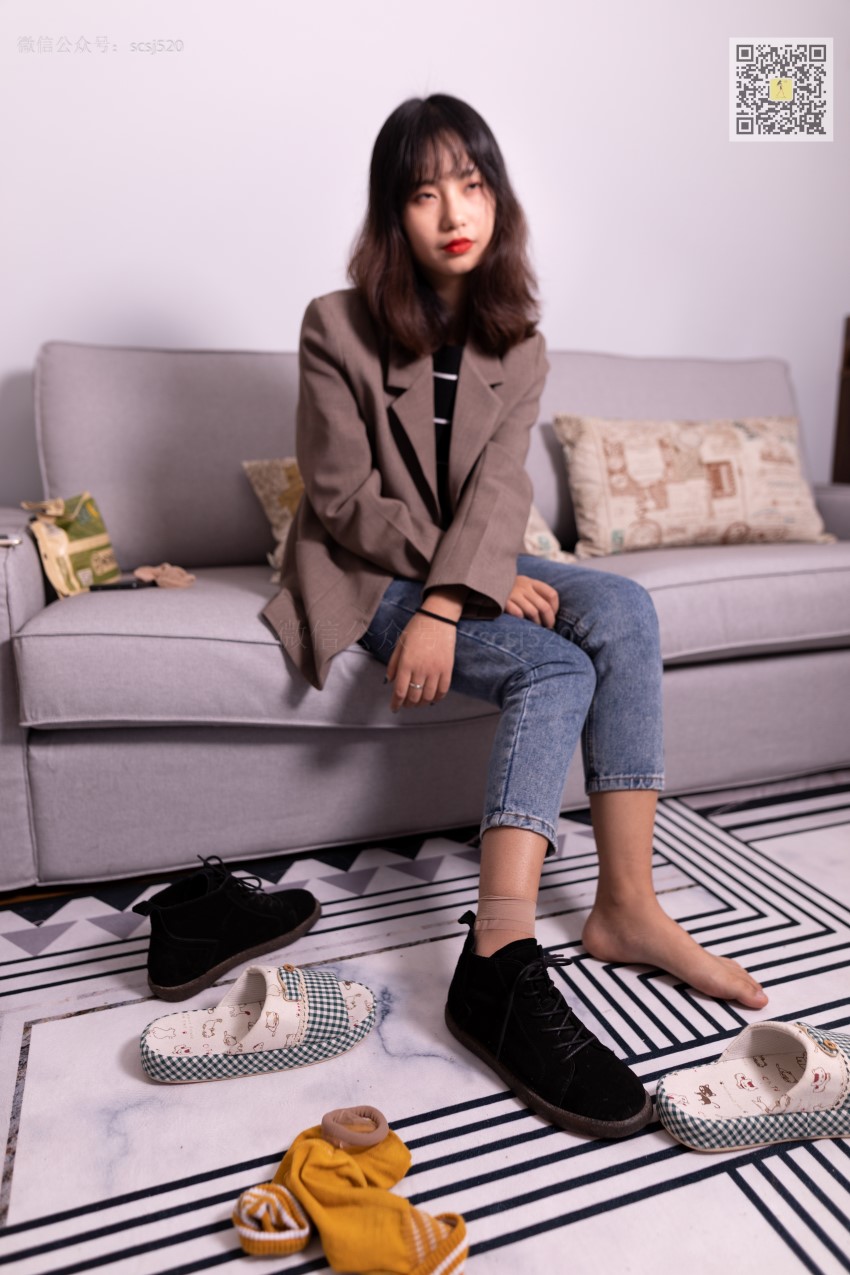 [LSS山茶摄影]NO.278 婷婷 丝袜棉袜哪个是你最爱 [82P/0.98G]