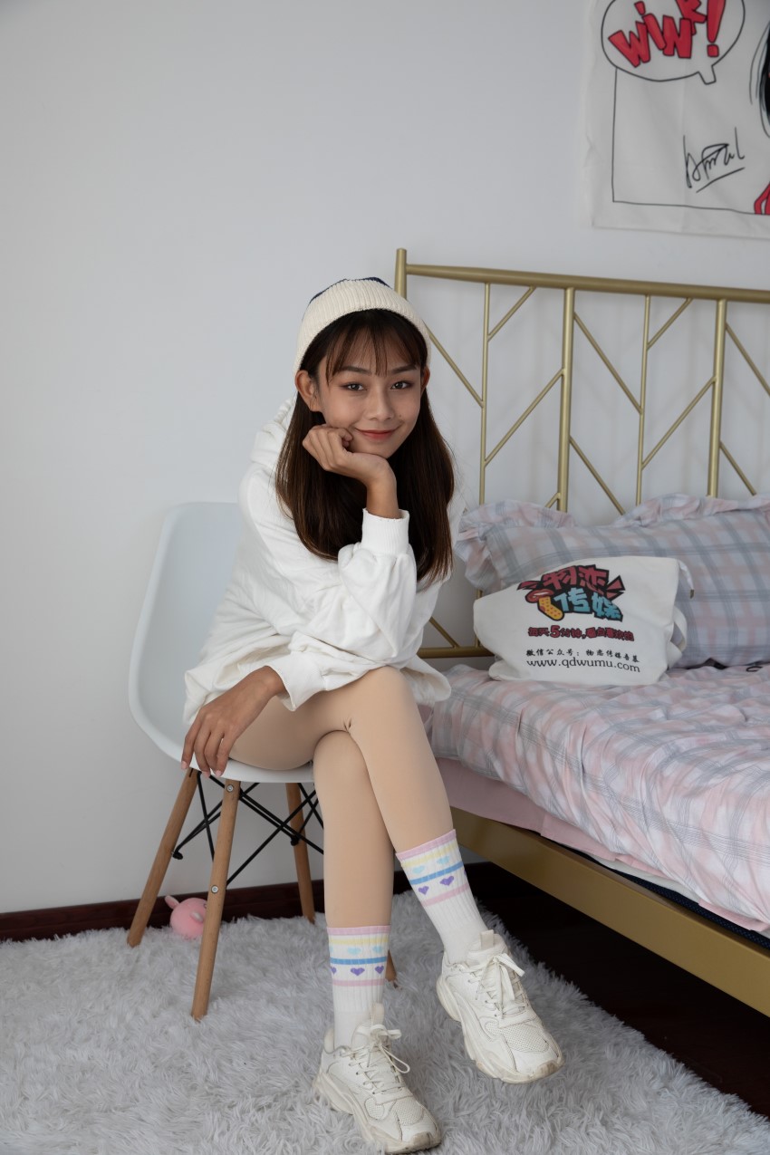 物恋传媒 NO.568 岚岚-禅意秋韵 [149P/1V/3.67G]