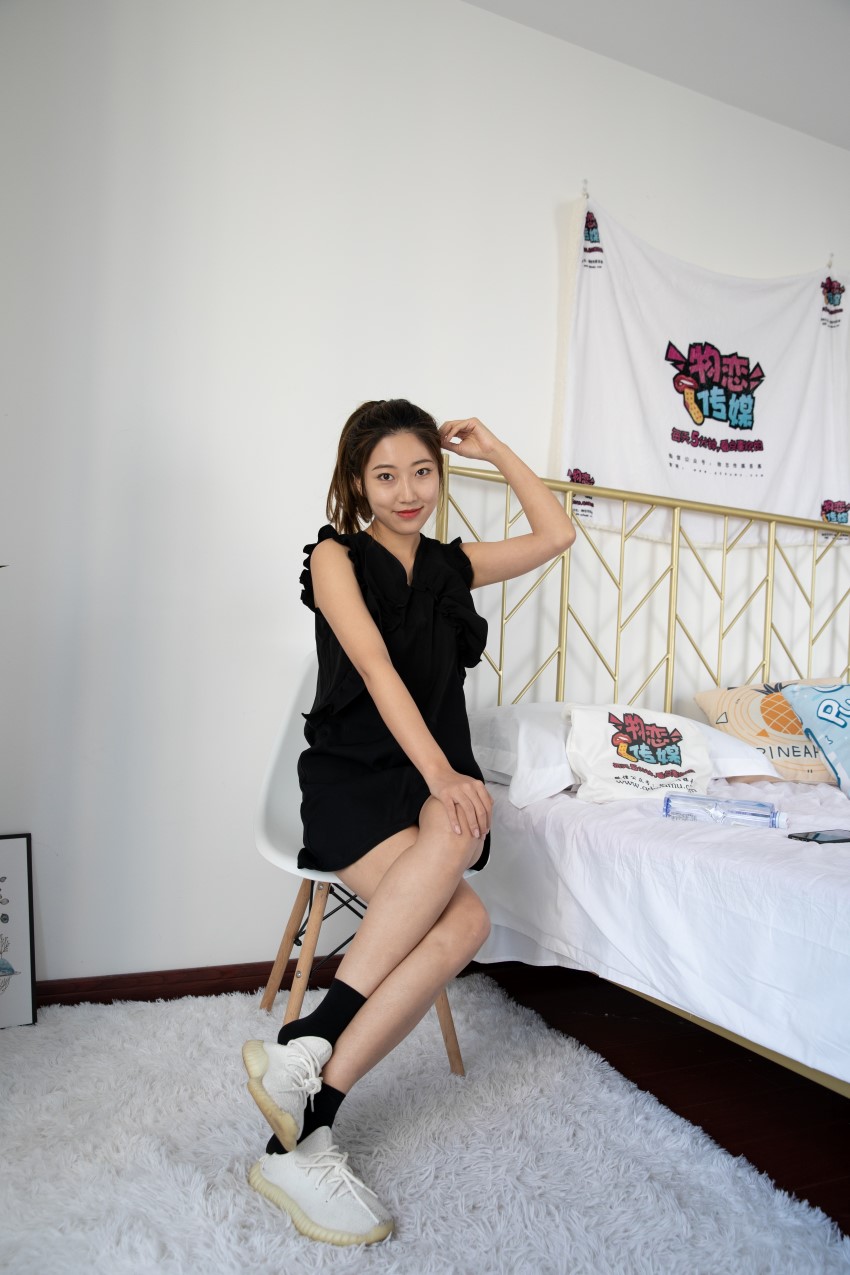 物恋传媒 NO.569 雅梦-夜曲 [170P/1V/4.24G]