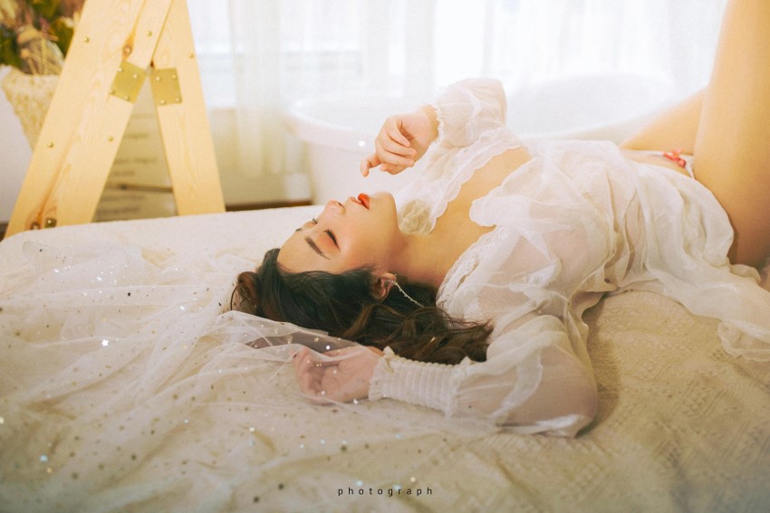 网红COS 穆零Mu0 朦胧美 [9P/10MB]