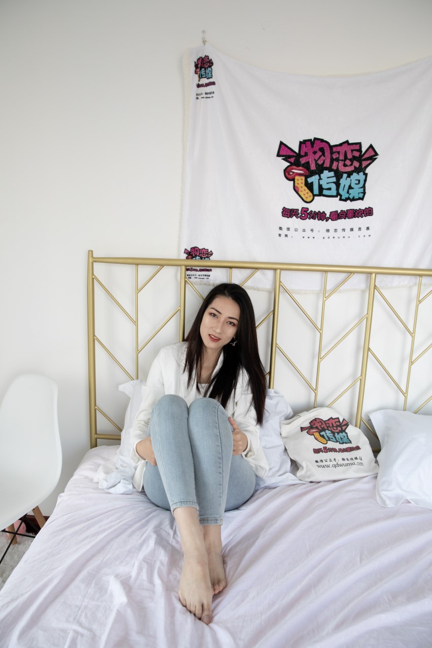 物恋传媒 NO.606 小茶-水里的月亮[130P/1V/5.07G]