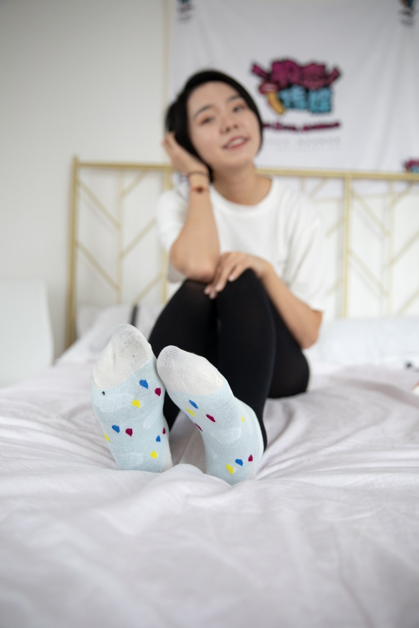 物恋传媒 NO.607 小飞-拾念[202P/1V/5.42G]