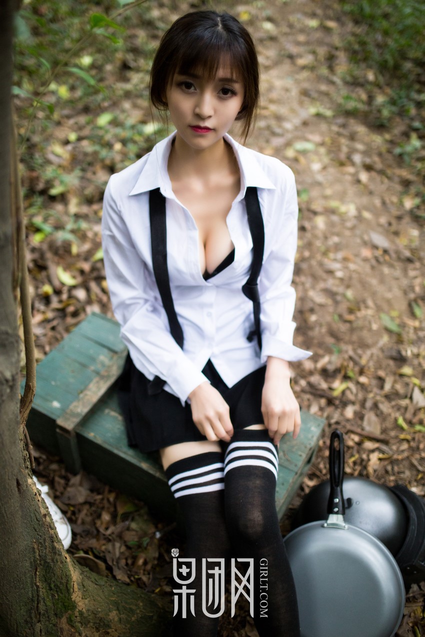 [Girlt果团网]2017.12.24 NO.109 美女野外激战 [45P/565MB]