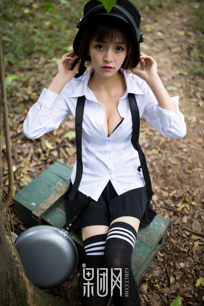 [Girlt果团网]2017.12.24 NO.109 美女野外激战 [45P/565MB]