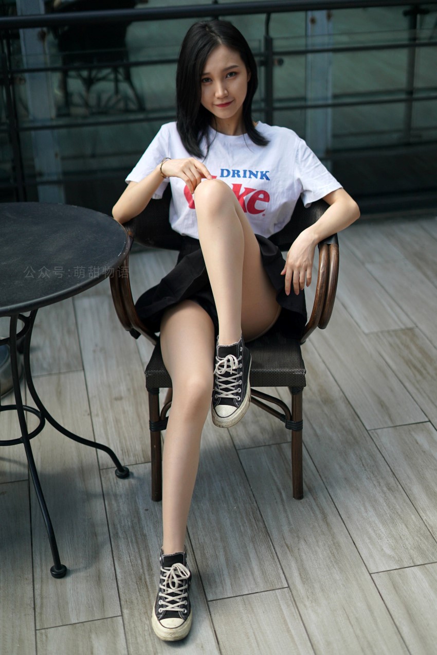 [萌甜物语]XM107《清纯百褶裙-腿腿》 [99P/1V/299MB]