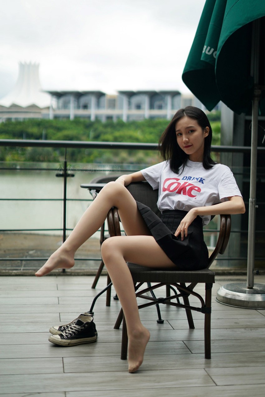 [萌甜物语]XM107《清纯百褶裙-腿腿》 [99P/1V/299MB]