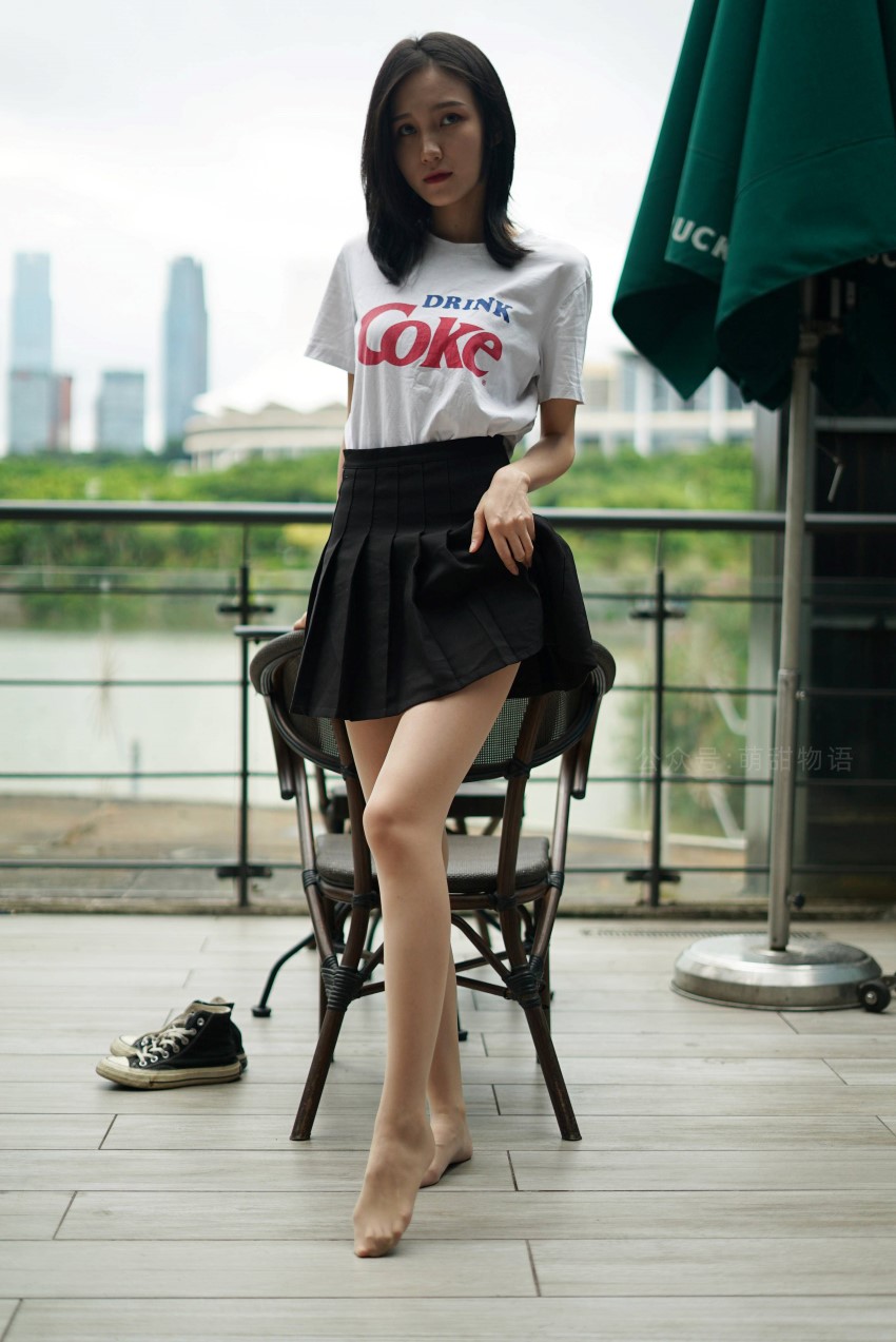 [萌甜物语]XM107《清纯百褶裙-腿腿》 [99P/1V/299MB]