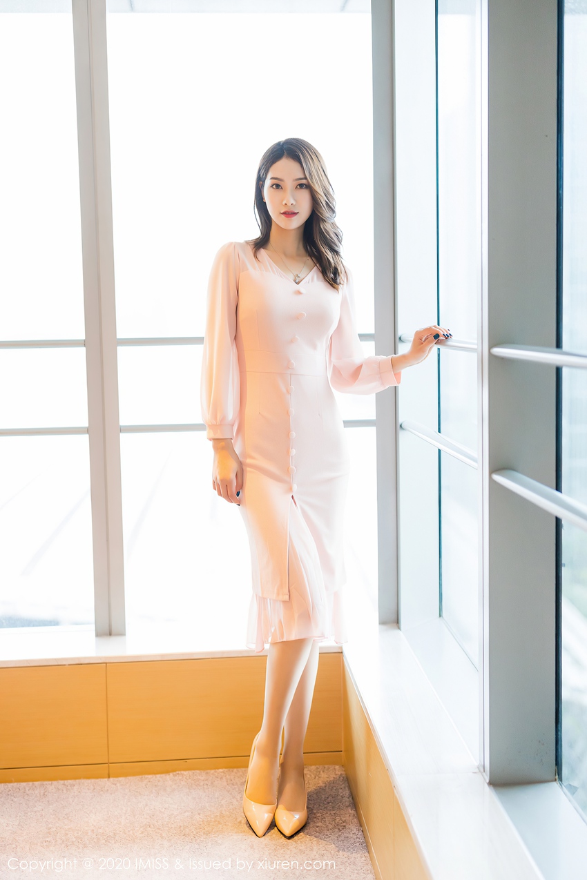 [IMiss爱蜜社]IMS20200701VOL0476 2020.07.01 VOL.476 大波浪形金黄卷发 方子萱[46+1P/502M]