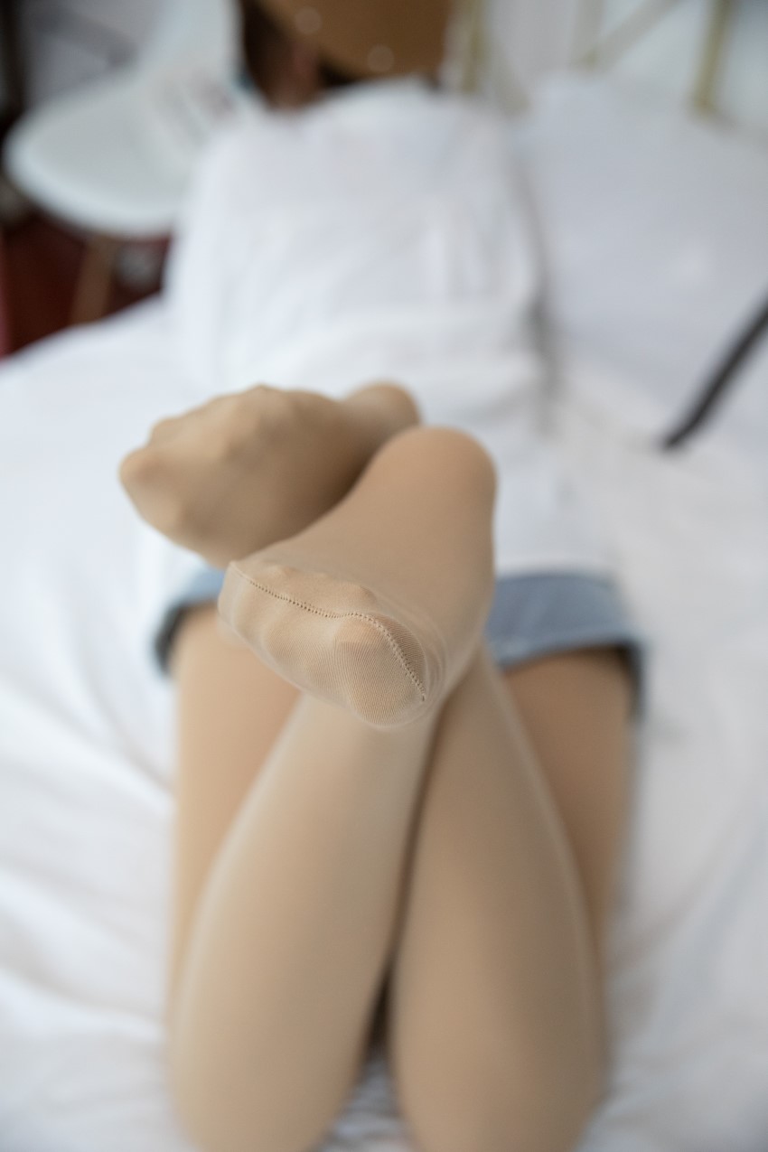 物恋传媒 NO.630 优优-月之粉樱[152P/1V/4.29G]