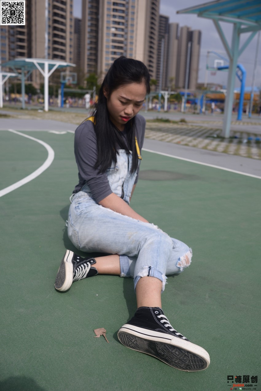 [只糖棉袜]NO.232 芊芊 比夏天还要温暖 [144P/1V/698MB]