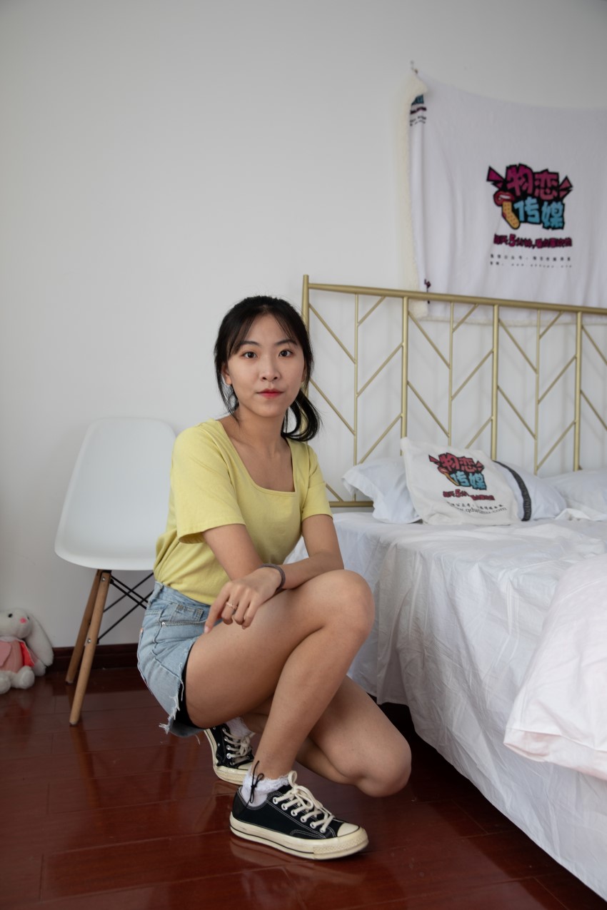 物恋传媒 NO.638 elise-夜之冗长[249P/1V/5.78G]