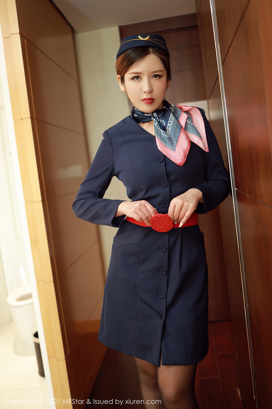 [MFStar模范学院]2021.01.12 VOL.437 lsabelle贵贵[36+1P/411MB]