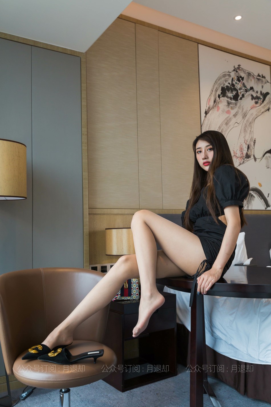 [IESS异思趣向] 耽丝 夏夏的超级长腿 [87P/75MB]