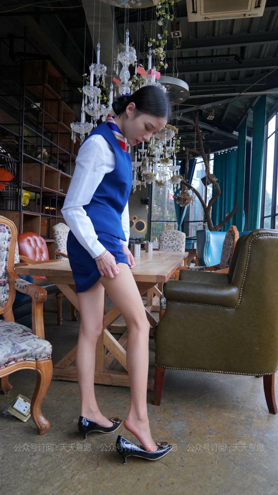 [IESS异思趣向] 耽丝 小六的蓝色套装展示 [73P/63MB]