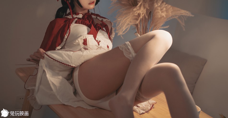 兔玩映画 C41.007 童话镇小红帽 [34P/171MB]