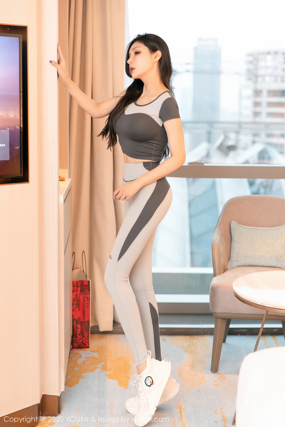 [YouMi尤蜜荟]YMH20201109VOL0554 2020.11.09 VOL.554 田冰冰[40+1P/367MB]