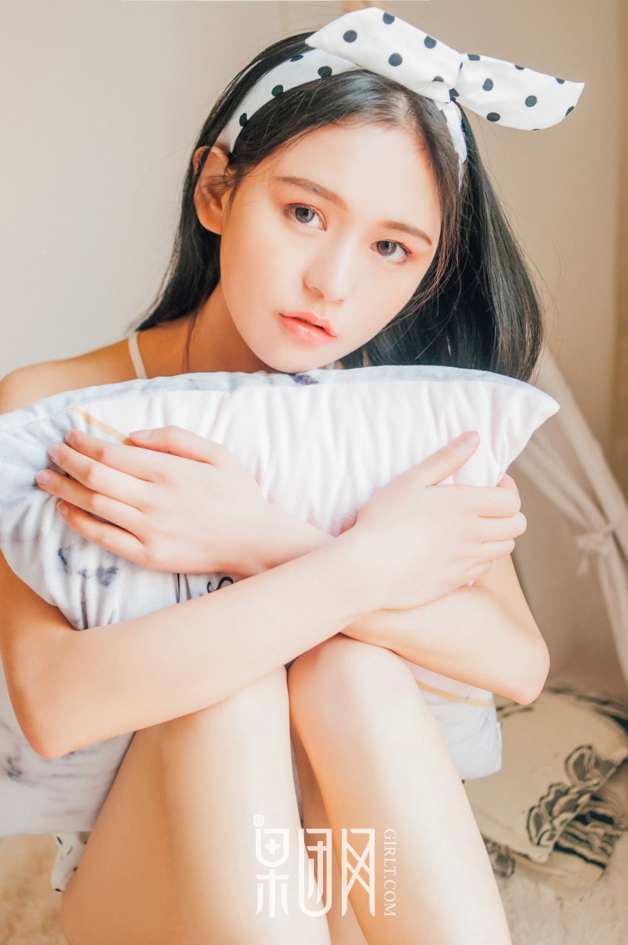 [Girlt果团网]2018.04.18 NO.143 女子养成记 [40+1P/248MB]