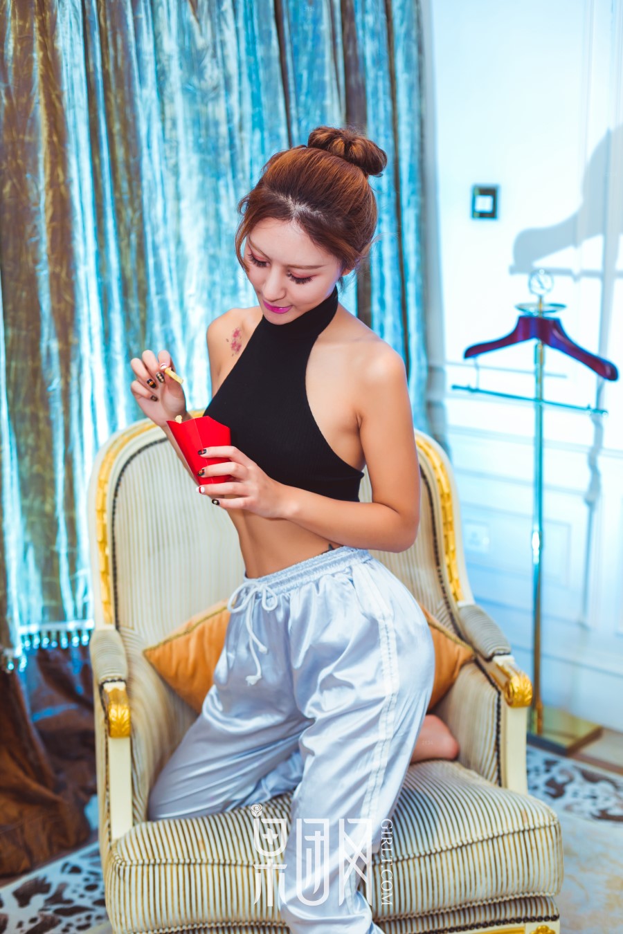 [Girlt果团网]2018.04.27 NO.146 千娇百媚 人比花娇 [36+1P/277MB]