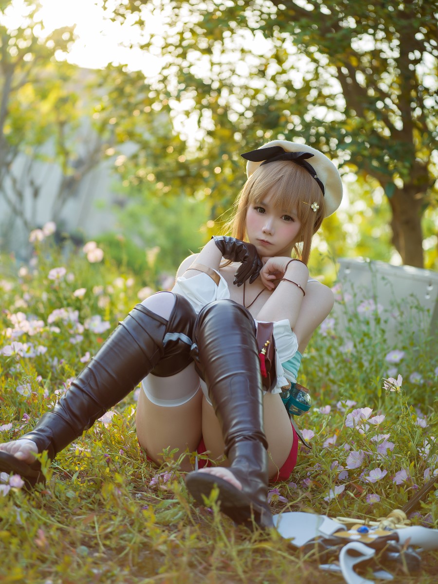 麻花麻花酱 – 莱莎 [20P/1V/308MB]