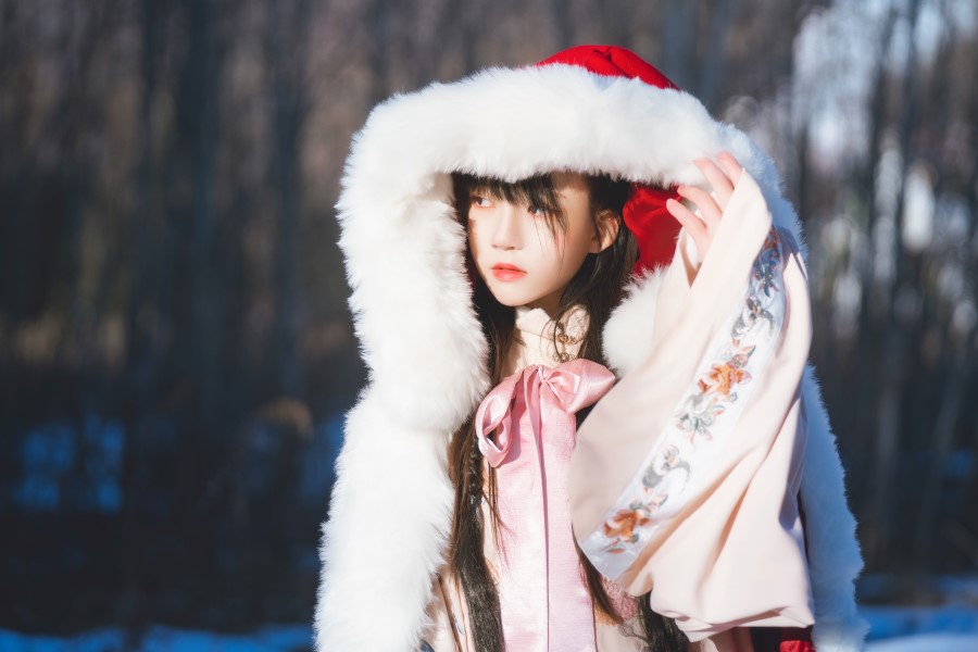 桜桃喵 – 熹微 [30P/767MB]