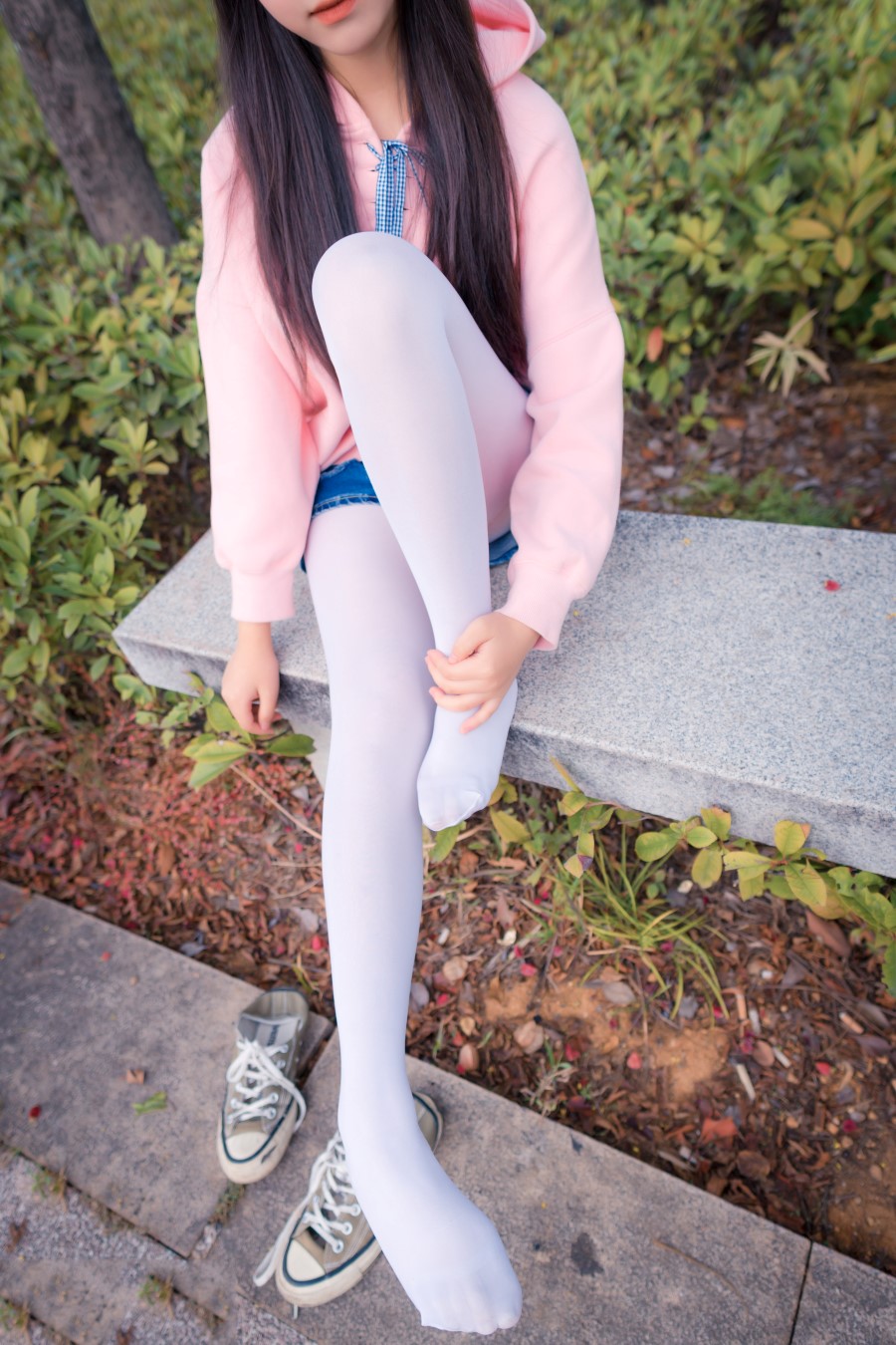 [喵糖映画]VOL.420 春日踏青[37P/250MB]