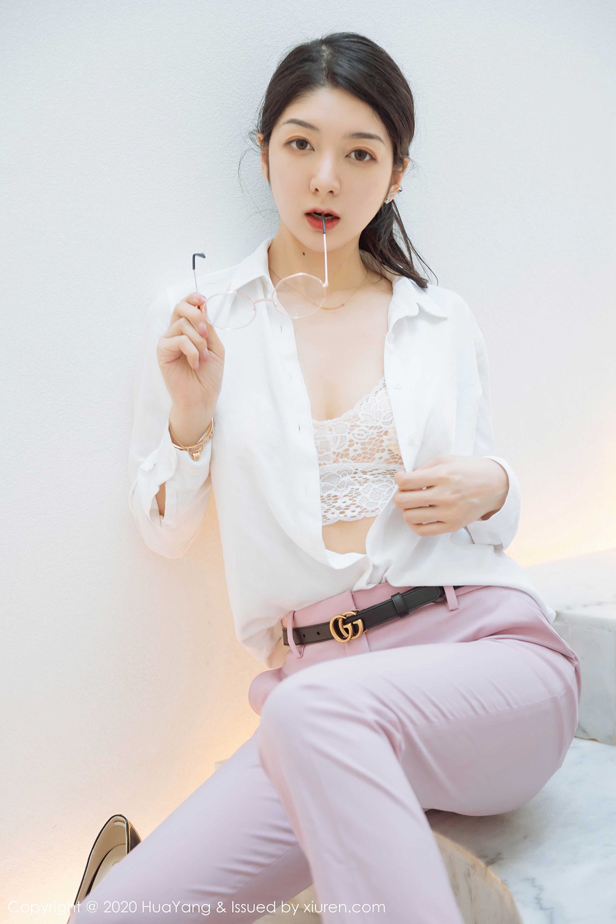 [HuaYang花漾show]HYG20200715VOL0255 2020.07.15 VOL.255 飒爽的粉红西装 Angela小热巴[60+1P/729M]