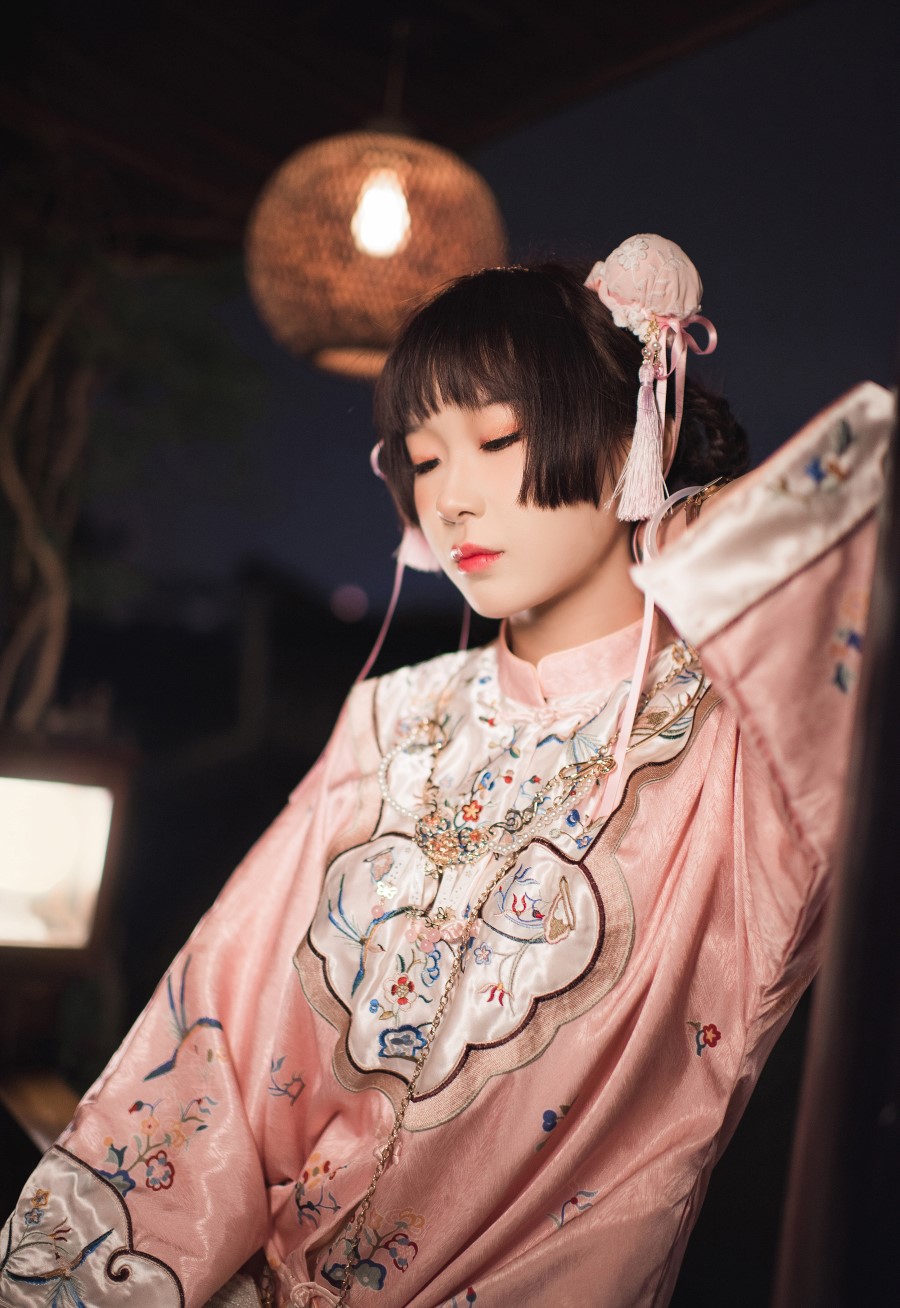 阿包也是兔娘 - 国潮少女[15P/114MB]