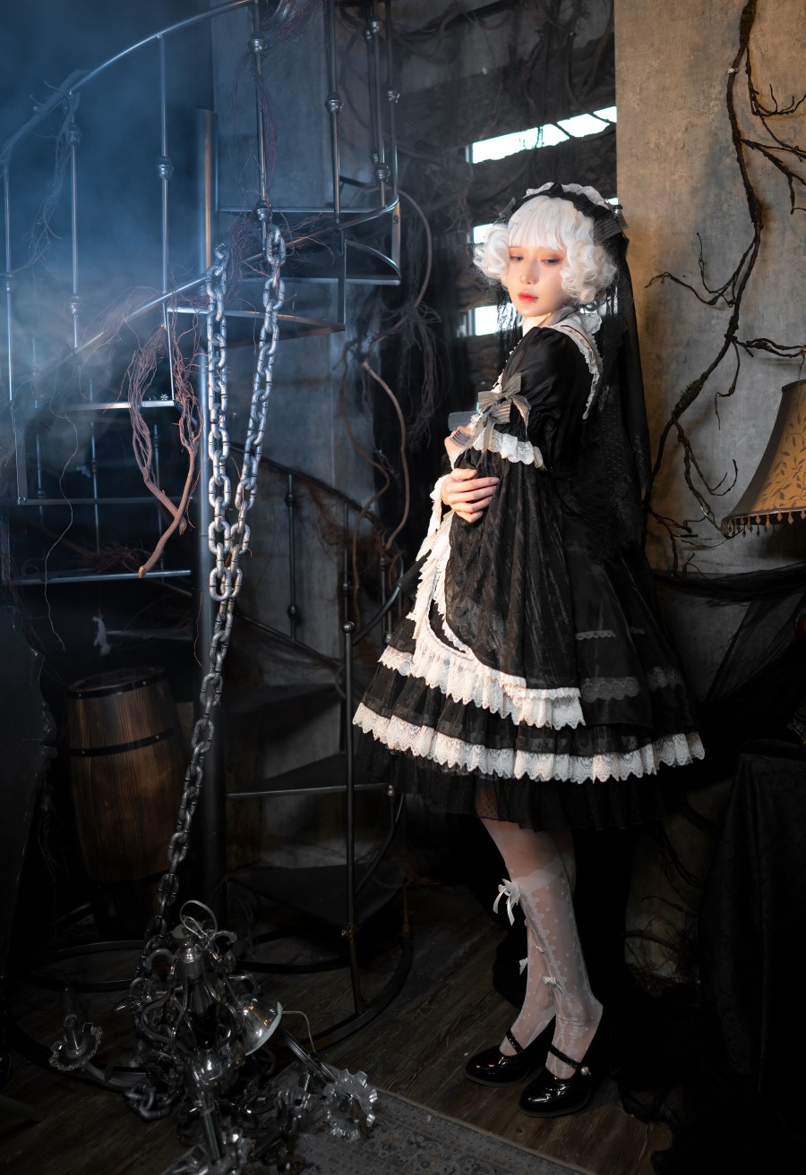 阿包也是兔娘 – 小裙子 夜之钢琴曲 [9P/146MB]