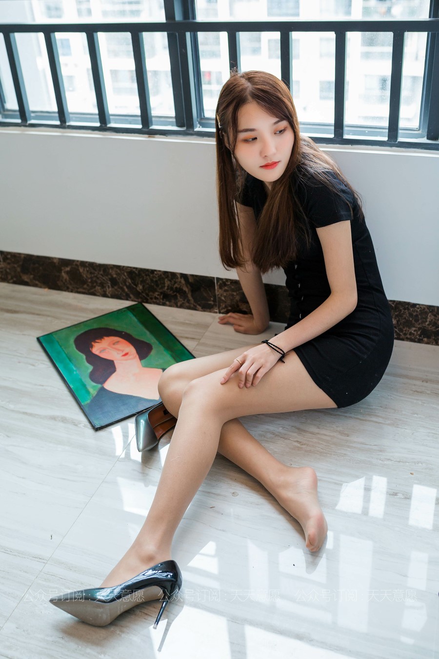 [IESS异思趣向] 耽丝 婉苹在窗前赏画 [87P/86M]