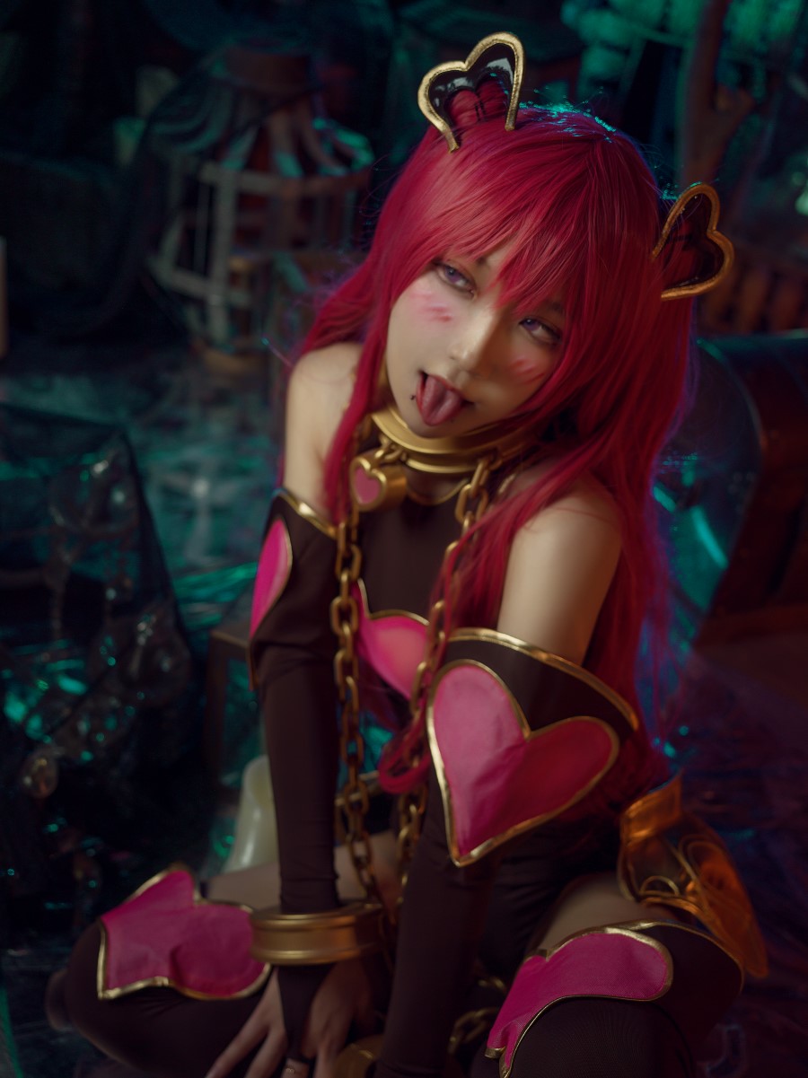 阿包也是兔娘 – 空花 [26P/390MB]