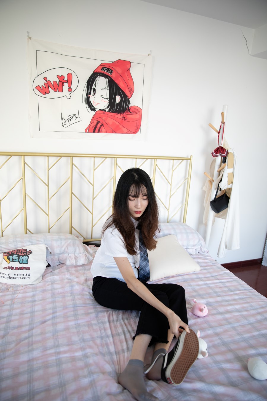 物恋传媒 NO.693 猫耳-踏雪迎春[193P/1V/4.42GB]