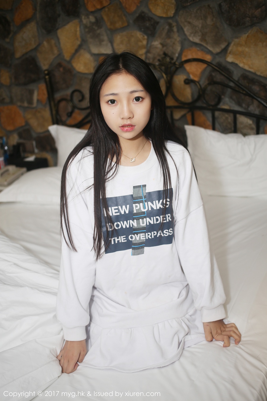 [MyGirl美媛馆]MYG20170516VOL0249 2017.05.16 VOL.249 小月moon[50+1P/123M]