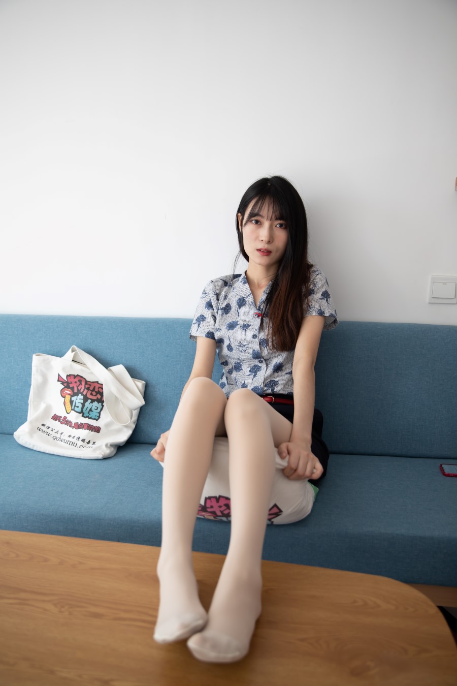 物恋传媒 NO.707 猫耳-一生风雨半程尘[187P/1V/3.89GB]