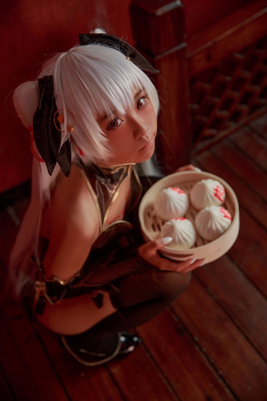 G44不会受伤 – 褐色旗袍娘 [18P/57MB]