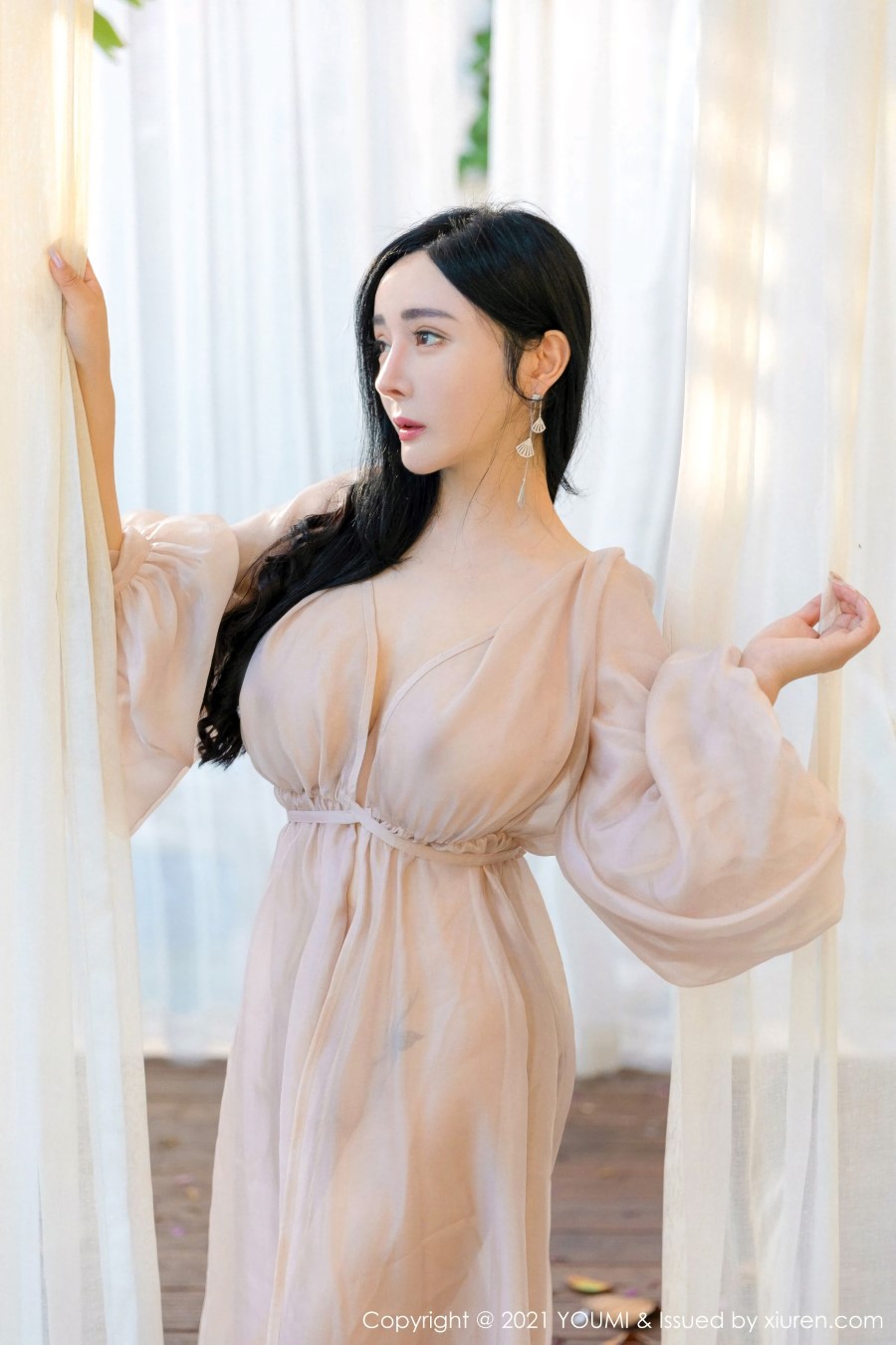 [YouMi尤蜜荟]2021.04.19 VOL.631 允爾[76+1P/174MB]