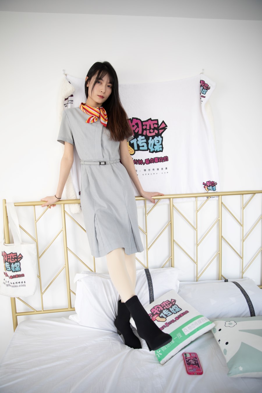 物恋传媒 NO.716 猫耳-梦里繁花[194P/1V/4.25GB]