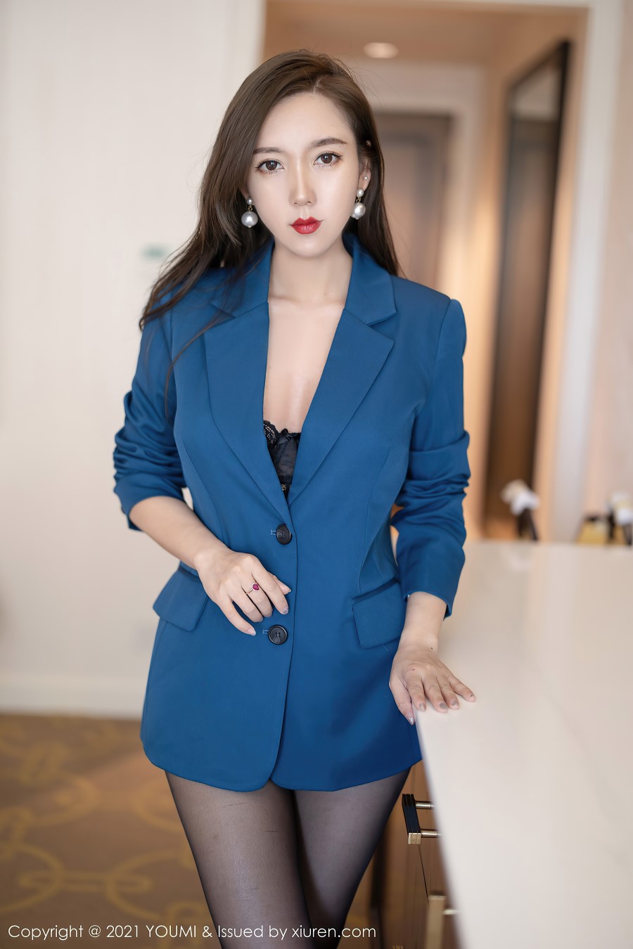 [YouMi尤蜜荟]2021.05.19 VOL.643 艾静香 [51+1P/428MB]