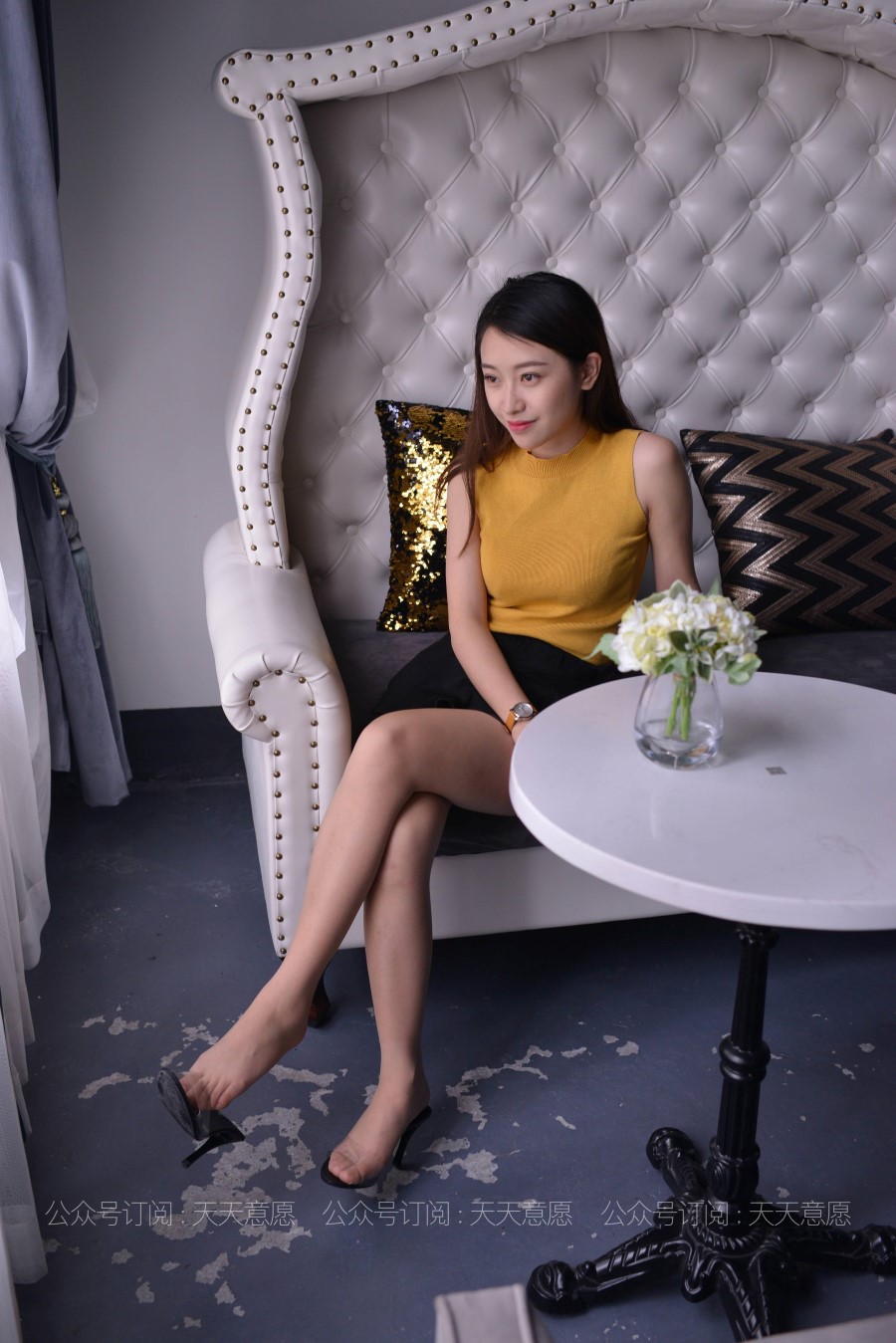 [IESS异思趣向] 2021.04.15 丝享家 778：小婕《与花共舞》 [62P/98MB]