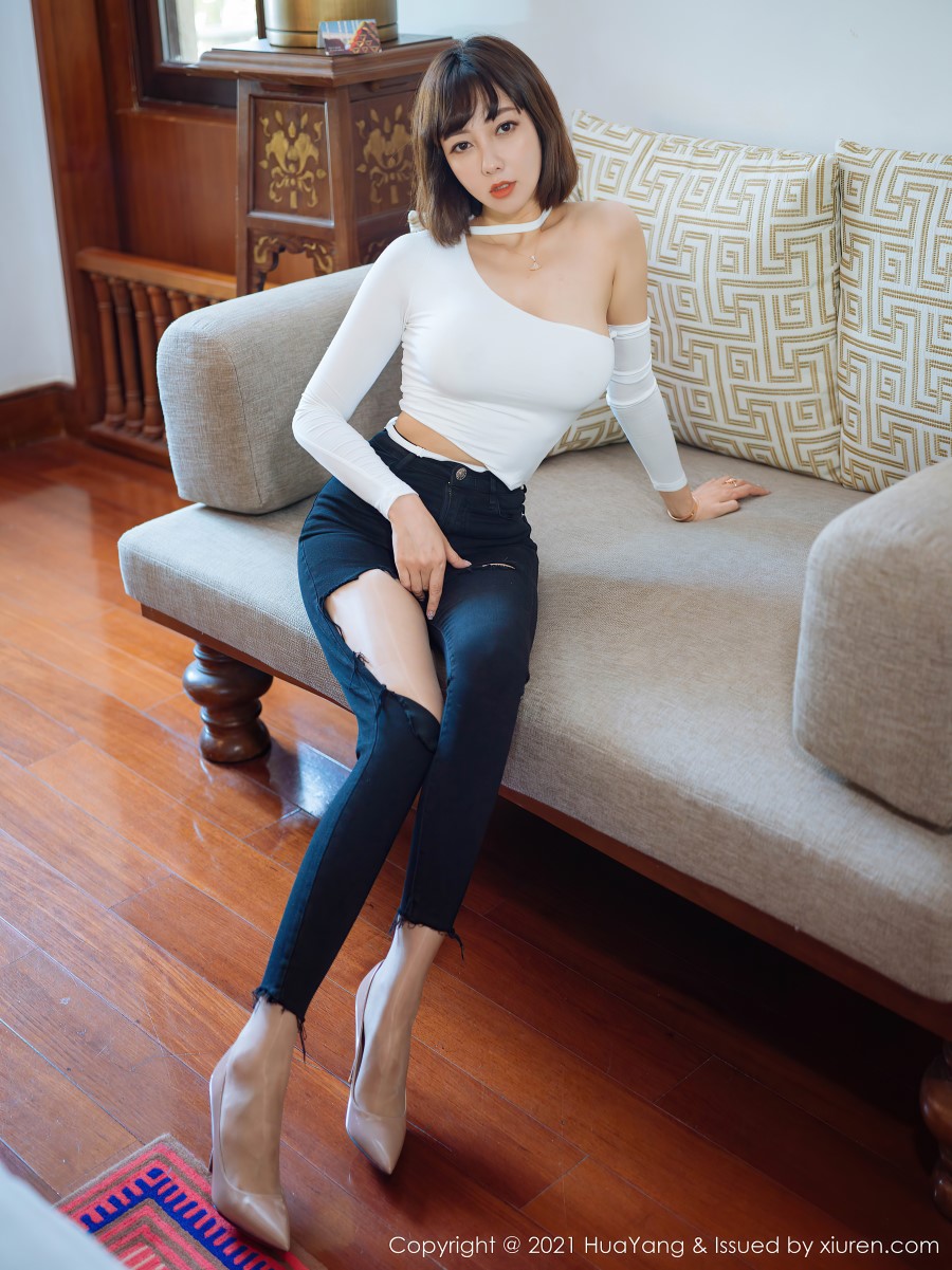 [HuaYang花漾show]2021.06.16 VOL.414 果儿Victoria [50+1P/579MB]