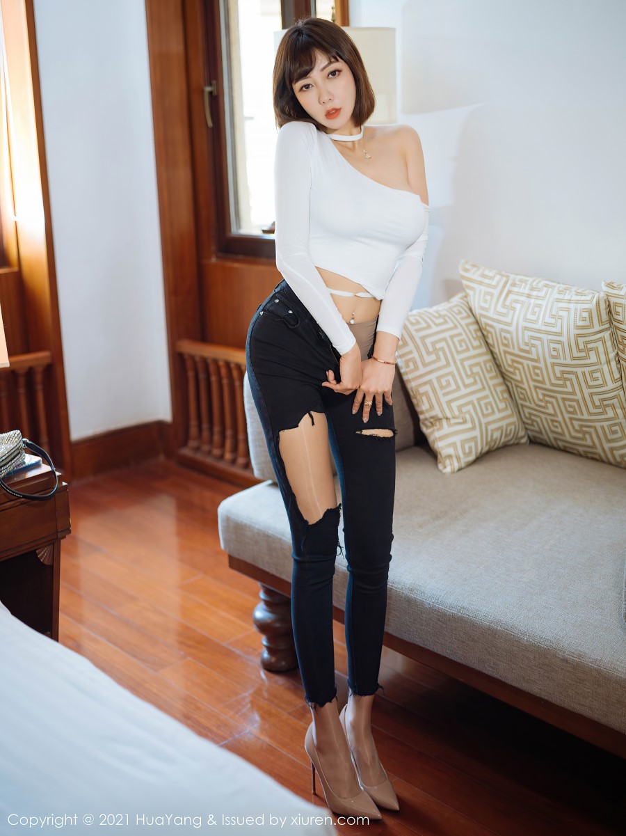 [HuaYang花漾show]2021.06.16 VOL.414 果儿Victoria [50+1P/579MB]