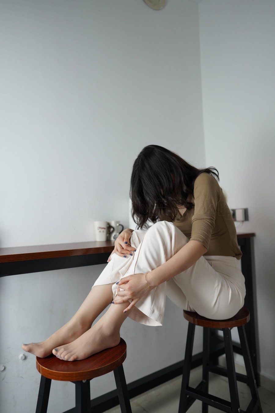 [kittyWawa袜小喵]KT293 飘逸 [100P/121MB]