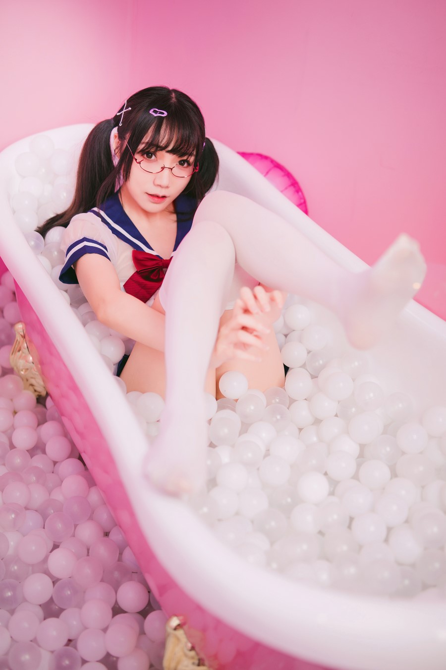 真央Mao – JK 白丝浴缸 [18P/193MB]