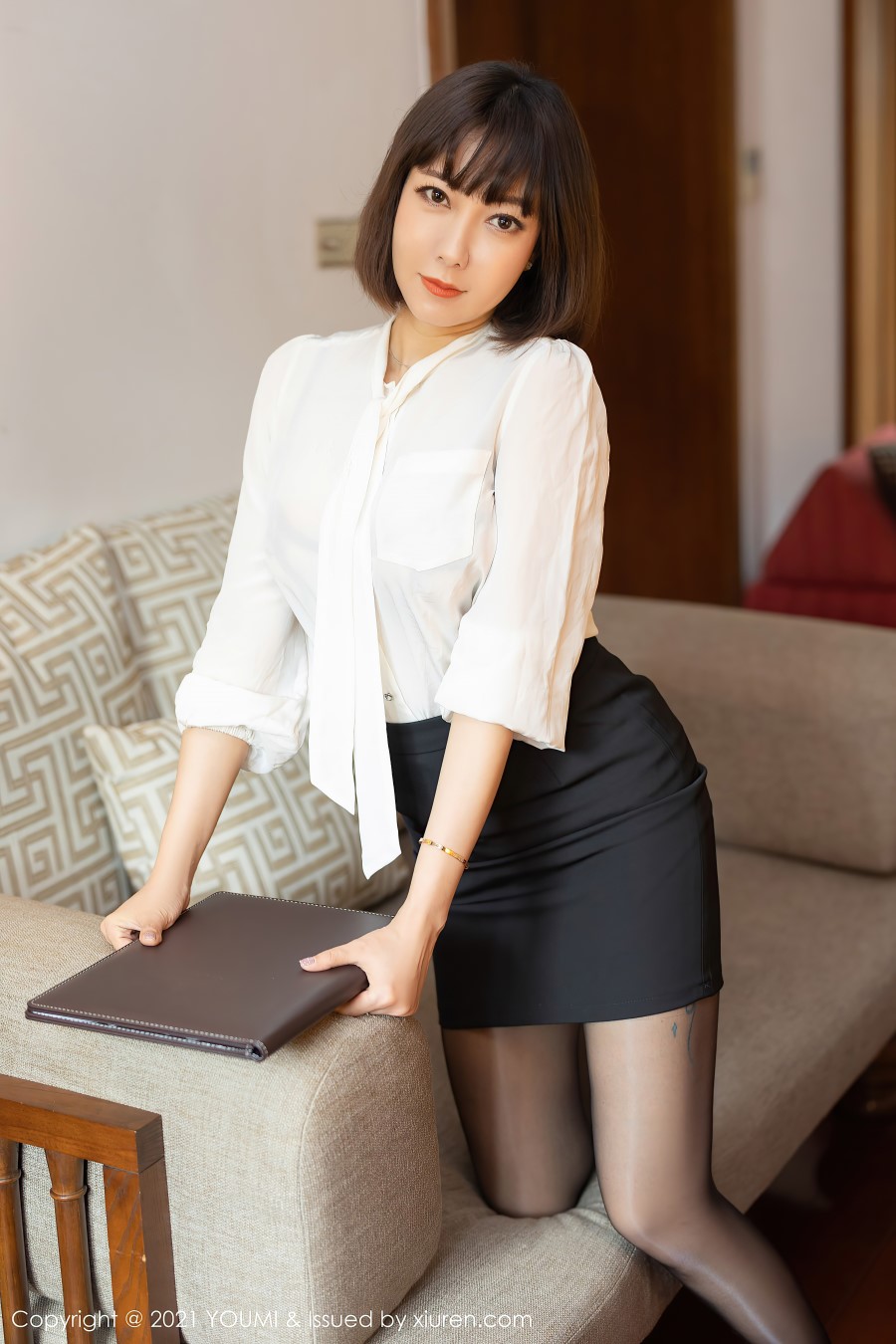 [YouMi尤蜜荟]2021.07.02 VOL.662 果儿Victoria [76+1P/677MB]