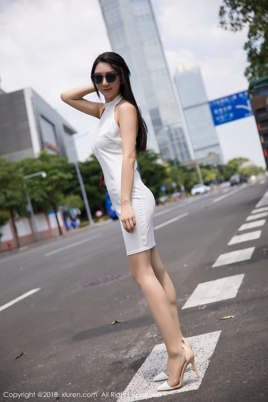 [XIUREN秀人网] 2018.09.05 No.1149 Angela小热巴 [76+1P/371MB]