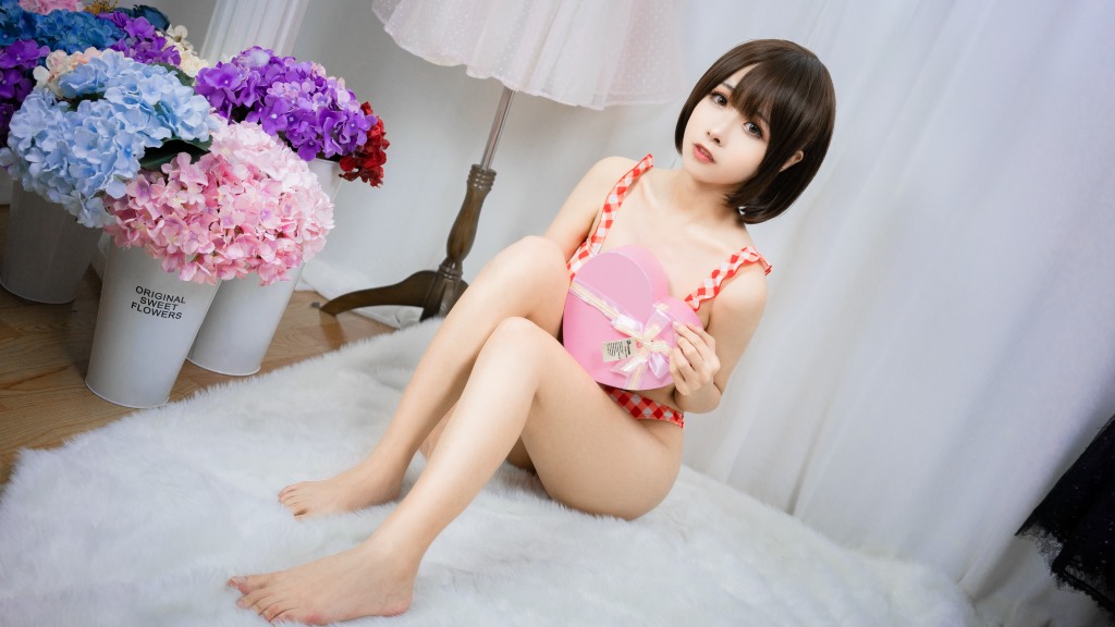 Momoko葵葵 – 空音 [20P/333MB]