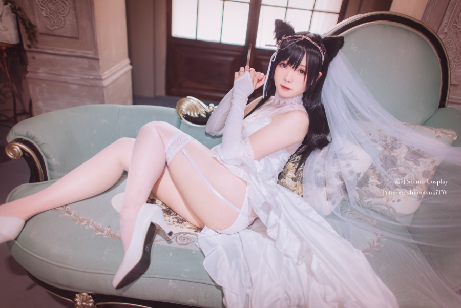 霜月shimo  –  爱宕 [21P/203MB]