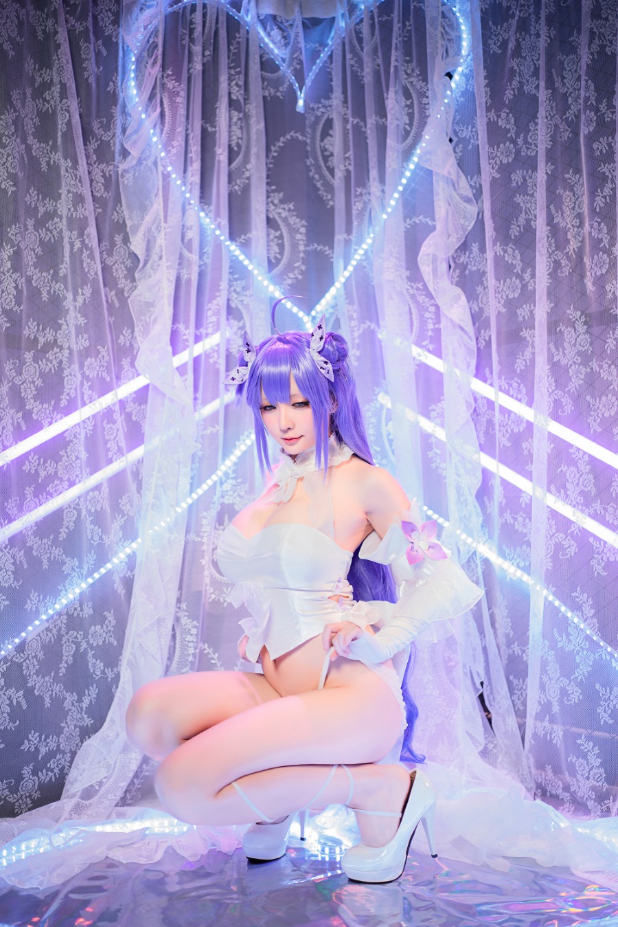 星之迟迟 – 纯白と漆黑《独角兽》 [24P/97MB]