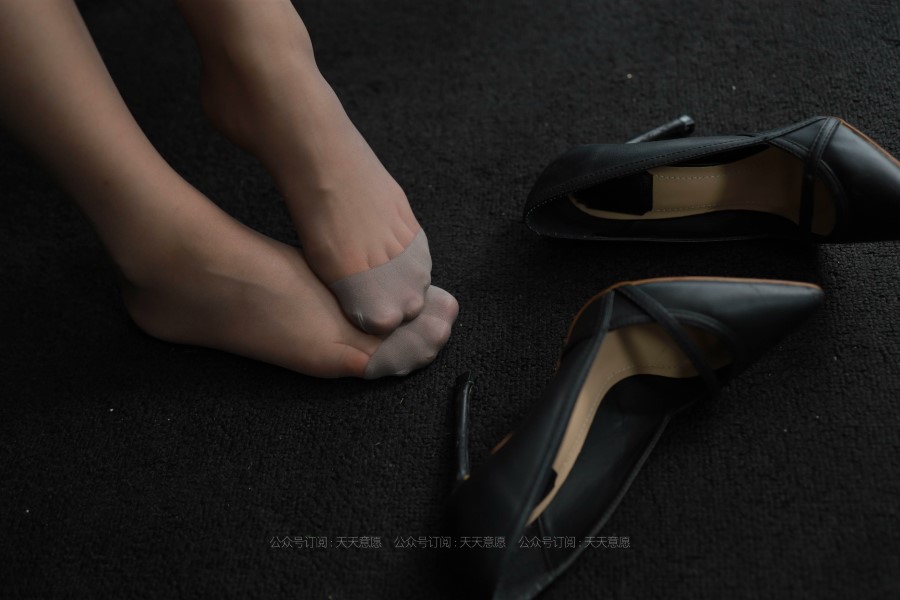 [IESS异思趣向] 耽丝 210817 小婕的周一例会 [95P/102MB]