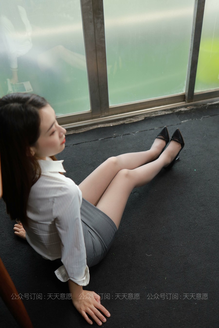 [IESS异思趣向] 耽丝 210817 小婕的周一例会 [95P/102MB]